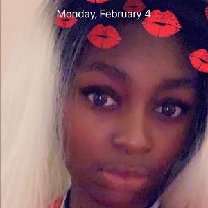 Meet your Posher, Faye